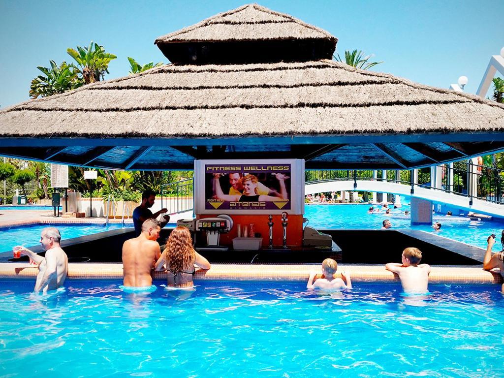 Apartamento Benalsuite Estudio, Piscina Y Playa En Benalbeach, *